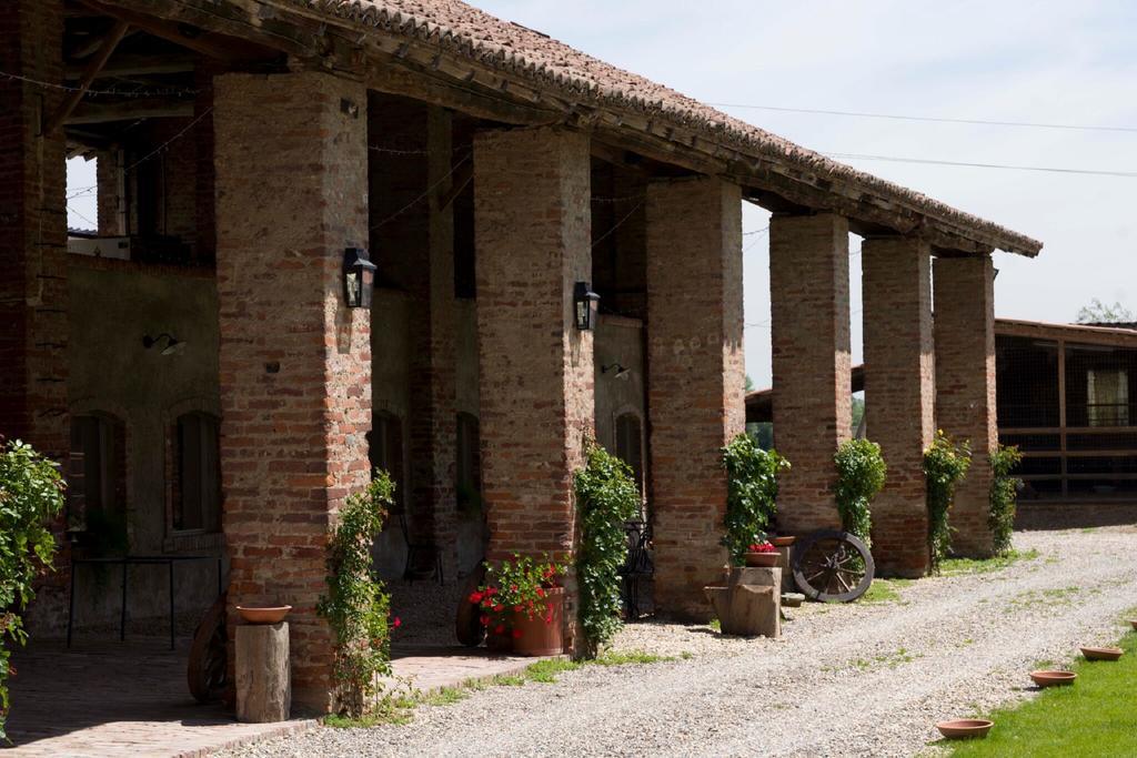 Agriturismo Fiamberta Certosa di Pavia Exterior photo