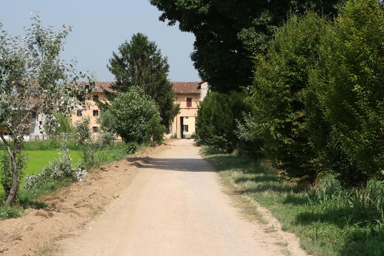 Agriturismo Fiamberta Certosa di Pavia Exterior photo